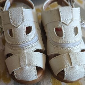 Adaptive White Sandals BILLY